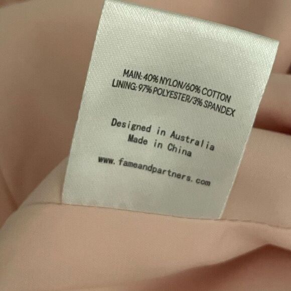 FAME & PARTNERS THE BABE PINK LACE GOWN DRESS sz US 4/ AUS 8 - Picture 8 of 8